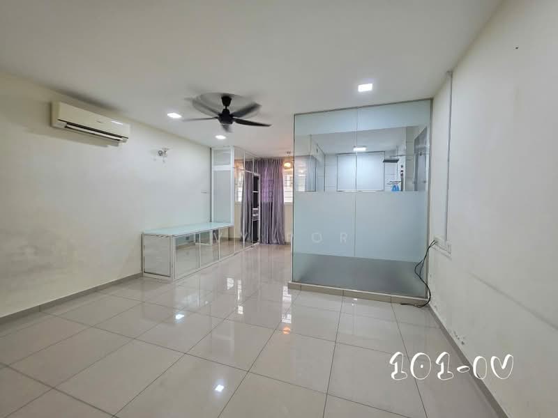 Semi-Detached House for Sale in Bandar Bukit Tinggi 2 (Klang) - Ivy Por - Living Room - PropertyGuru.com.my