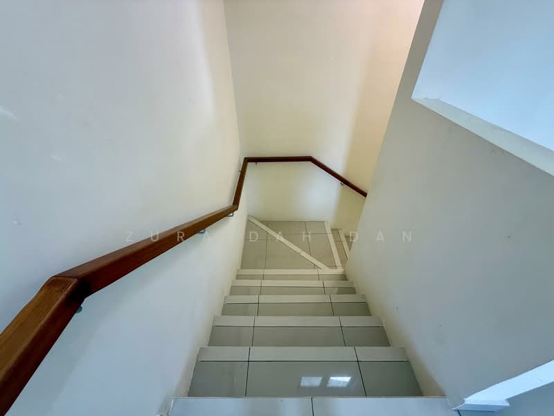 Townhouse for Sale in Bangi (Selangor) - Zuraidah Dan - Stairs - PropertyGuru.com.my