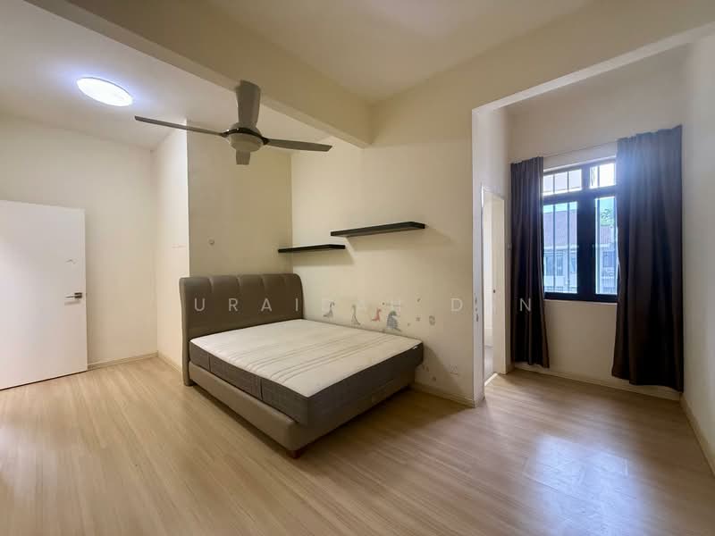 Townhouse for Sale in Bangi (Selangor) - Zuraidah Dan - Bedroom - PropertyGuru.com.my