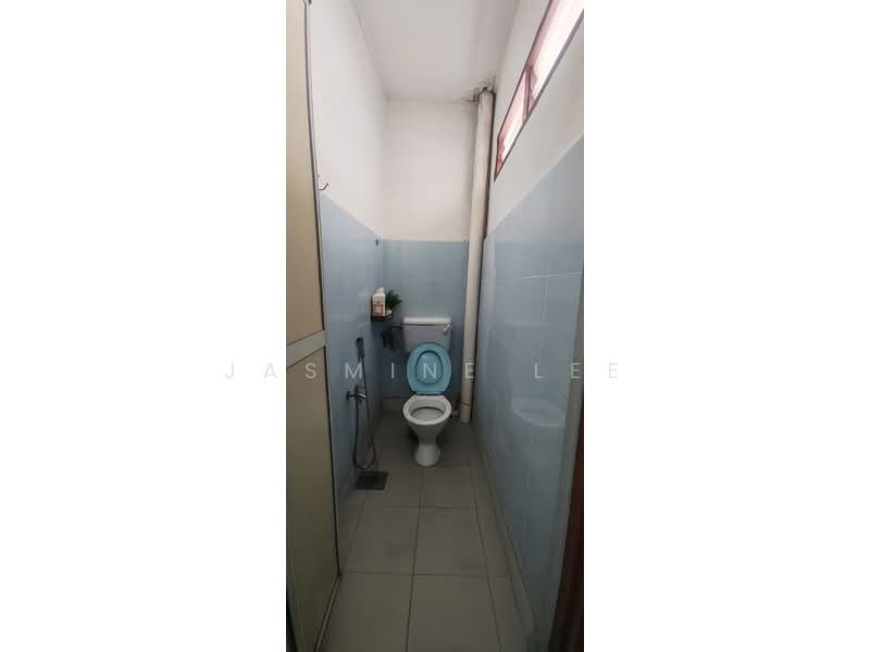1.5-storey Terraced House for Sale in Seksyen 7 (Kota Damansara) - Jasmine Lee - Bathroom - PropertyGuru.com.my