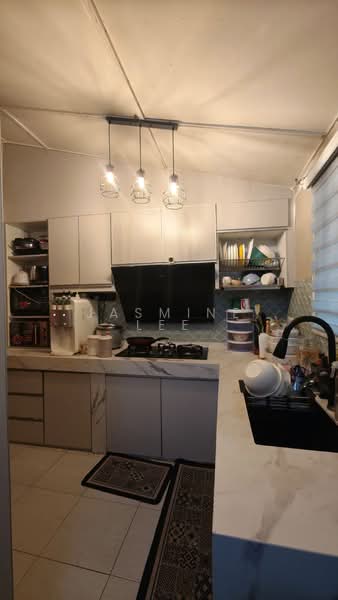 1.5-storey Terraced House for Sale in Seksyen 7 (Kota Damansara) - Jasmine Lee - Kitchen - PropertyGuru.com.my