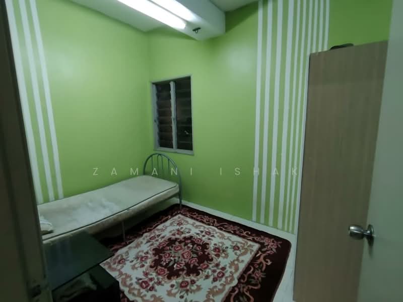 Apartment for Sale at Dataran Otomobil - Zamani Ishak - Bedroom - PropertyGuru.com.my