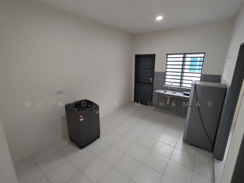 Rumah Teres 1 Tingkat untuk Disewa di Sitiawan (Perak) - Muinuddin Muhamad - Kitchen - PropertyGuru.com.my