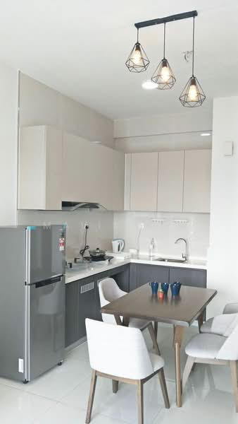 Condominium for Rent at Bay Point @ Country Garden Danga Bay - Mavis Hew - Kitchen - PropertyGuru.com.my