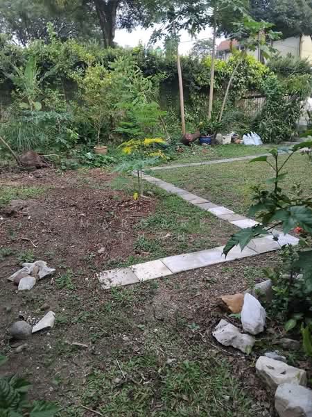 Rumah Banglo untuk Dijual di Kampung Tunku (Petaling Jaya) - Margaret Than - Garden - PropertyGuru.com.my