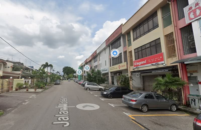 Office for Rent in Taman Molek (Johor Bahru) - Janice Foo - Exterior - PropertyGuru.com.my