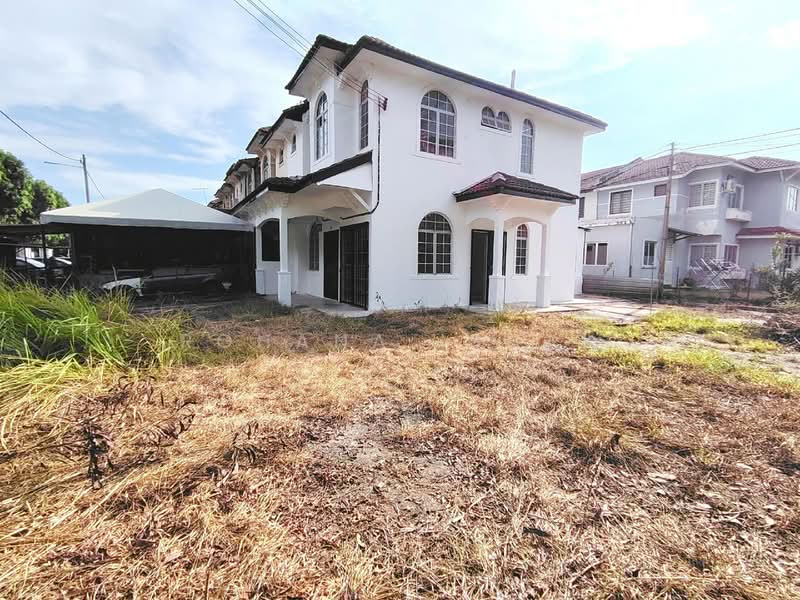 2-storey Terraced House for Sale in Puncak Alam (Selangor) - Rohana Ishak - Exterior - PropertyGuru.com.my