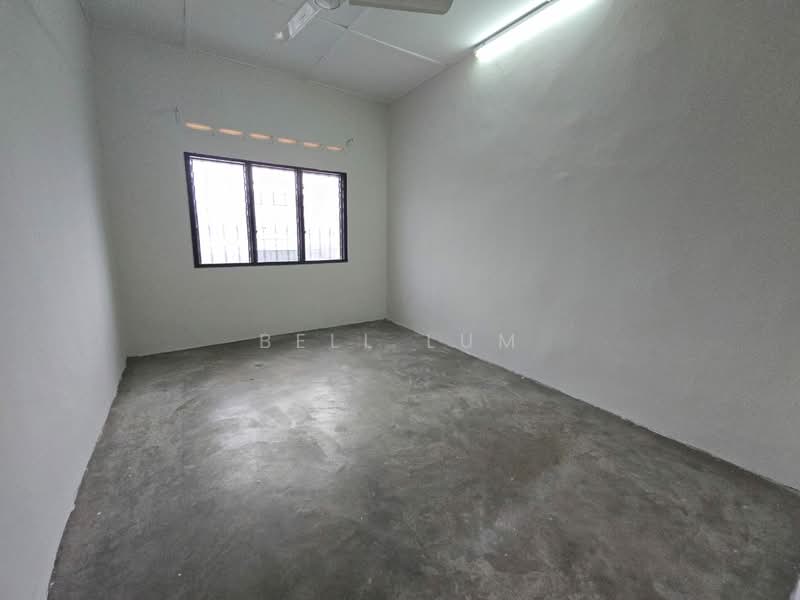 Rumah Teres 2 Tingkat untuk Dijual di Taman Johor Jaya (Johor Bahru) - Bell Lum - PropertyGuru.com.my