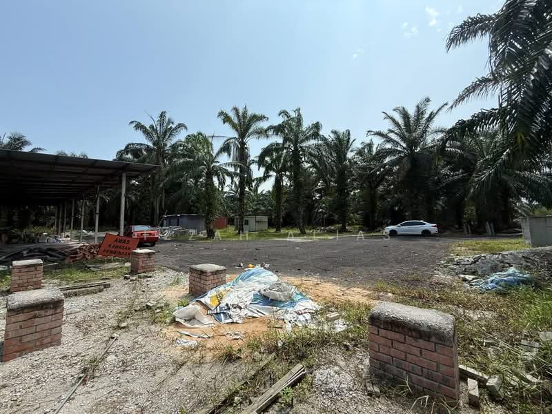 Agricultural Land for Sale in Kampung Bukit Changgang (Tanjong Duabelas) - Izzah Alias - PropertyGuru.com.my