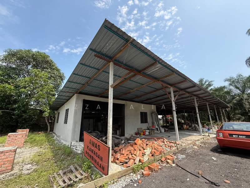 Agricultural Land for Sale in Kampung Bukit Changgang (Tanjong Duabelas) - Izzah Alias - PropertyGuru.com.my