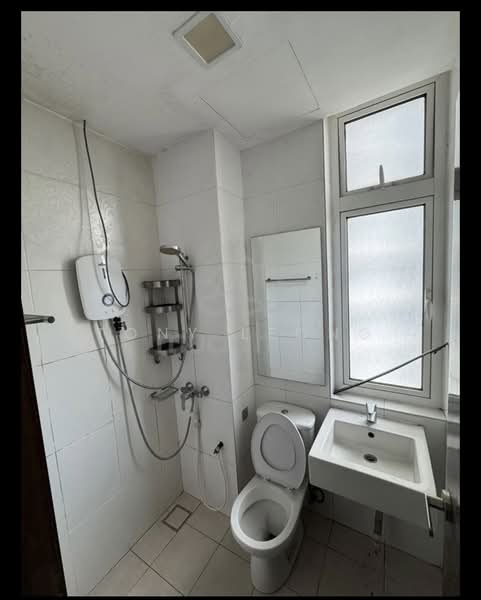 Condominium for Sale at Sri Putramas III / Royal Regent - Tony Leong - Bathroom - PropertyGuru.com.my