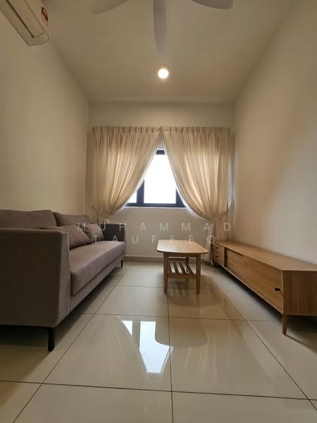 Servis Apartment untuk Disewa di Princeton Suites @ EduSentral - Muhammad Taufeeq - Living Room - PropertyGuru.com.my