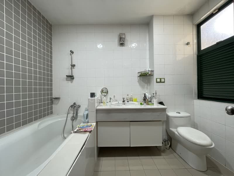 2-storey Terraced House for Sale in Desa Parkcity (Kuala Lumpur) - Lucas Toh - Bathroom - PropertyGuru.com.my