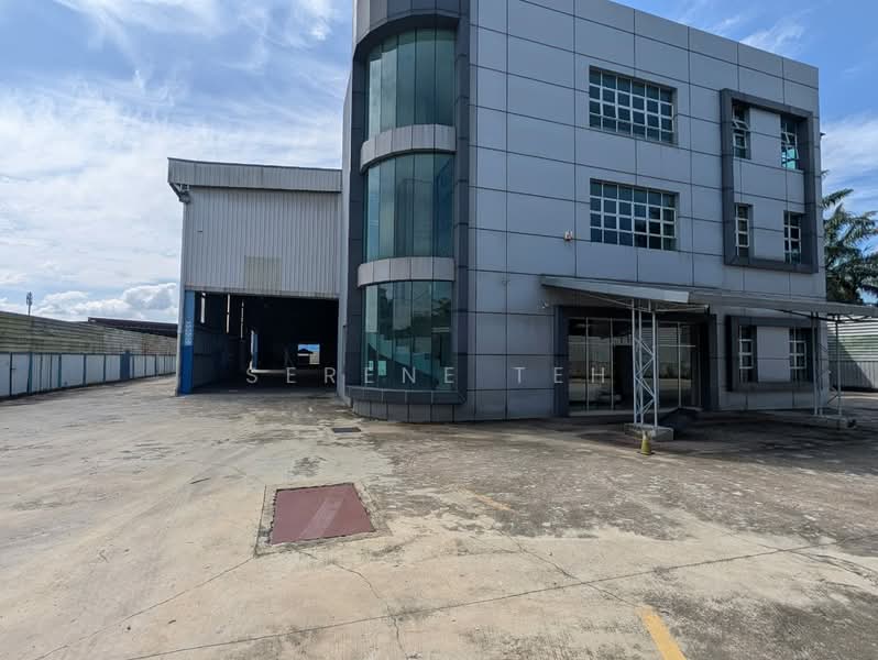 Detached Factory for Rent in Kelapa Sawit (Kulai) - Serene Teh - Exterior - PropertyGuru.com.my