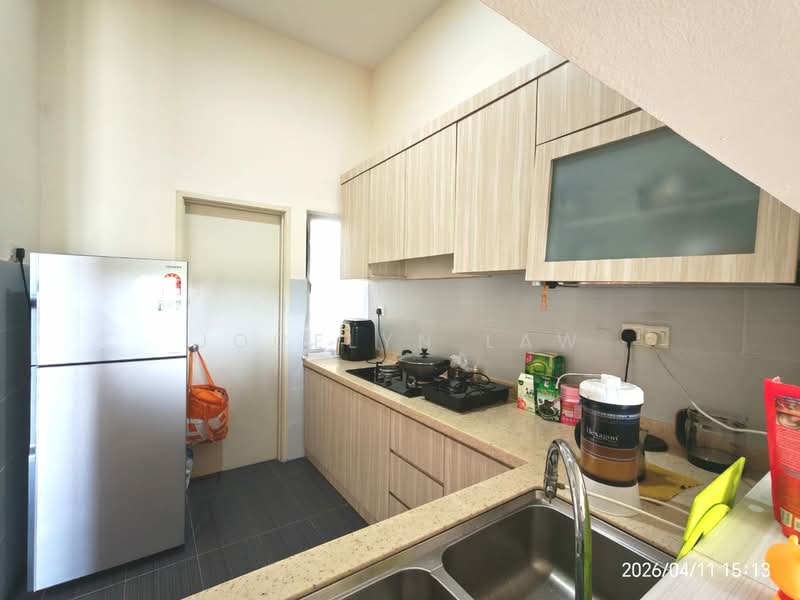 Apartment for Rent at Impian Senibong Residences - Jocelyn Law - Kitchen - PropertyGuru.com.my