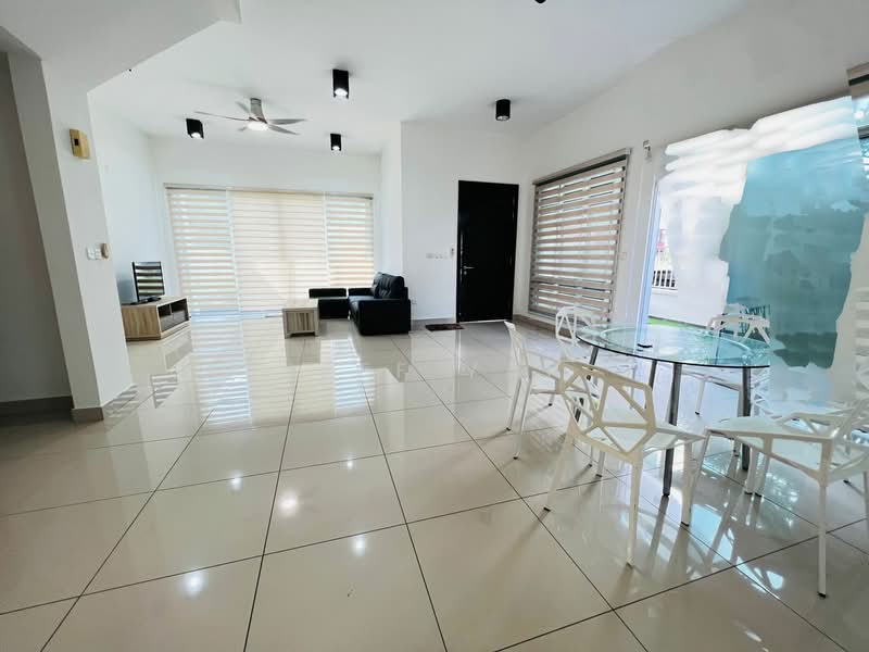 Cluster House for Sale in Horizon Hills (Iskandar Puteri (Nusajaya)) - Jeff Yap - Living Room - PropertyGuru.com.my
