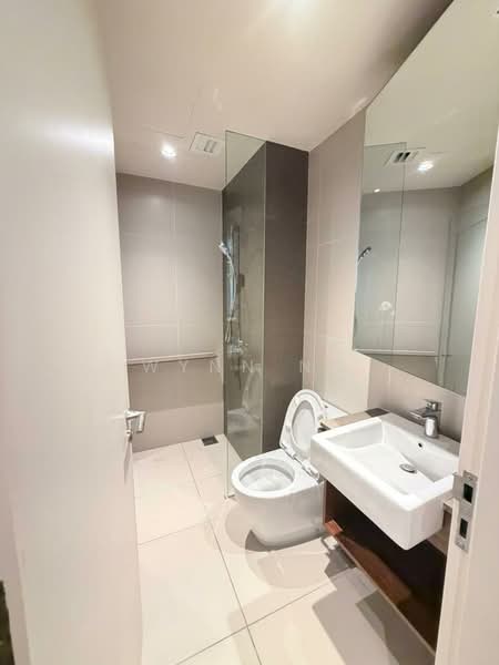Service Residence for Rent at Stonor 3 - Wynn Ng - Bathroom - PropertyGuru.com.my