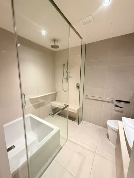 Service Residence for Rent at Stonor 3 - Wynn Ng - Bathroom - PropertyGuru.com.my