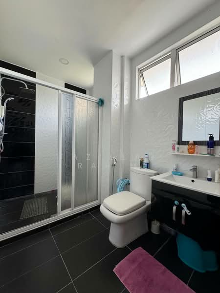 Condominium for Sale at Sri Lojing Condominiums - Fazillah Rahim - Bathroom - PropertyGuru.com.my