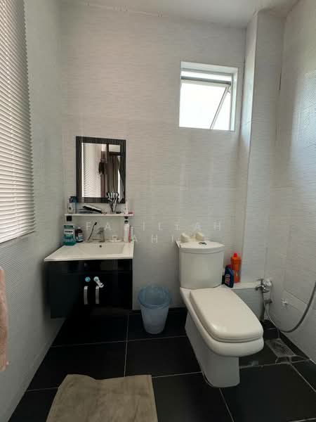 Condominium for Sale at Sri Lojing Condominiums - Fazillah Rahim - Bathroom - PropertyGuru.com.my