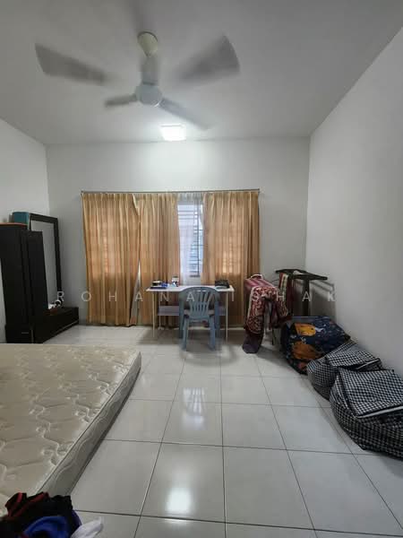 2-storey Terraced House for Sale in Kuala Selangor (Selangor) - Rohana Ishak - Bedroom - PropertyGuru.com.my