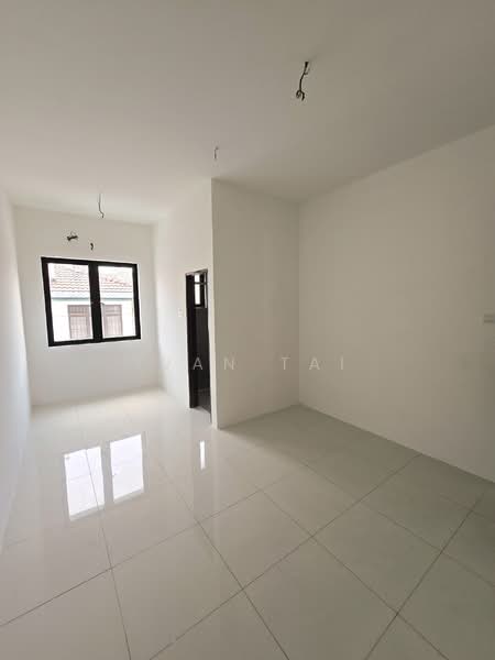 Semi-Detached House for Sale in Ipoh (Perak) - Ivan Tai - PropertyGuru.com.my