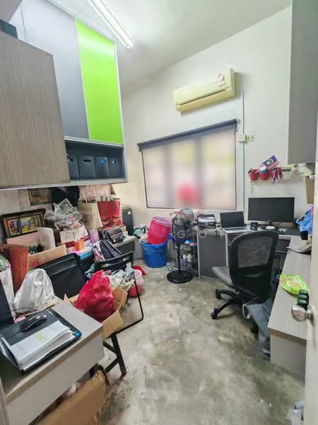 Rumah Teres 2 Tingkat untuk Dijual di Bandar Nusaputra (Puchong) - Evan Goh - Study - PropertyGuru.com.my