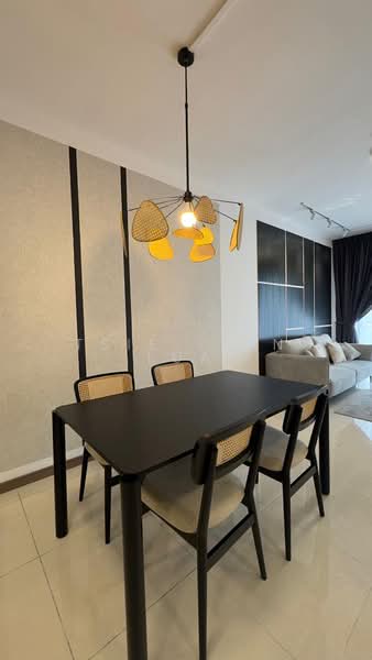 Condominium for Rent at Jesselton Twin Towers - Tsie Yinn Lua - Dining Room - PropertyGuru.com.my