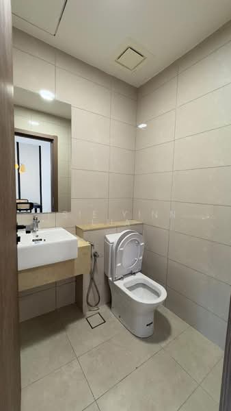 Condominium for Rent at Jesselton Twin Towers - Tsie Yinn Lua - Bathroom - PropertyGuru.com.my