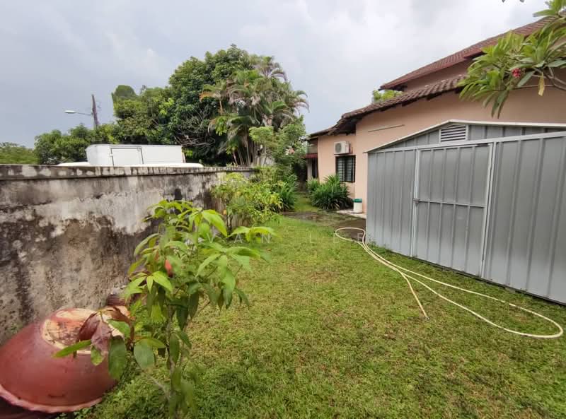 Bungalow for Sale in SS1 (Petaling Jaya) - Ivan Lee - Exterior - PropertyGuru.com.my