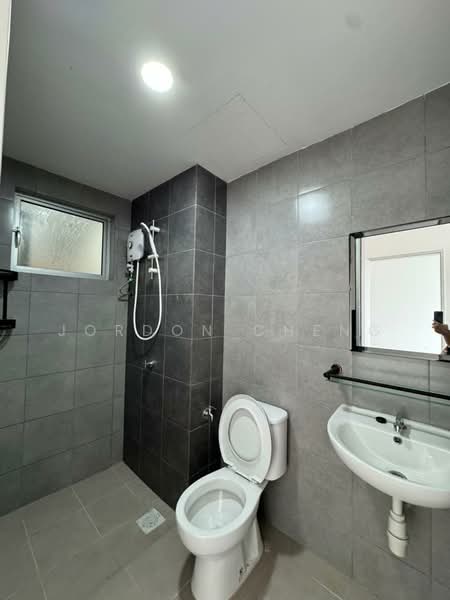 Condominium for Rent at Residensi Sateria - Jordon Cheng - Bathroom - PropertyGuru.com.my
