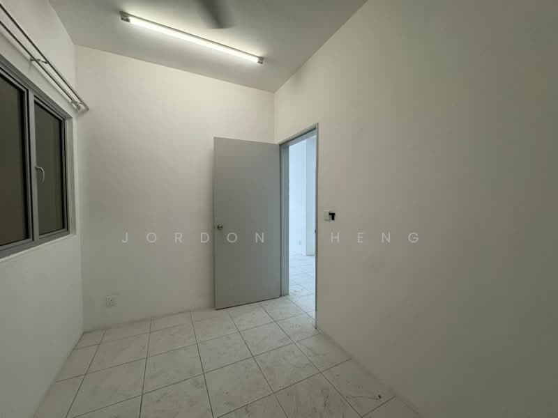 Condominium for Rent at Residensi Sateria - Jordon Cheng - Interior - PropertyGuru.com.my