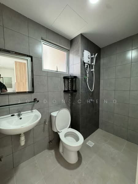 Condominium for Rent at Residensi Sateria - Jordon Cheng - Bathroom - PropertyGuru.com.my