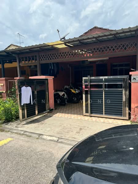 1-storey Terraced House for Sale in Kangkar Pulai (Skudai) - Daniel Yong - Exterior - PropertyGuru.com.my