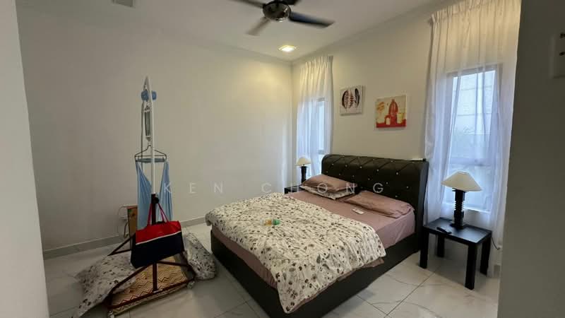 Bungalow for Sale in Bandar Country Homes (Rawang) - Ken Chong - Bedroom - PropertyGuru.com.my