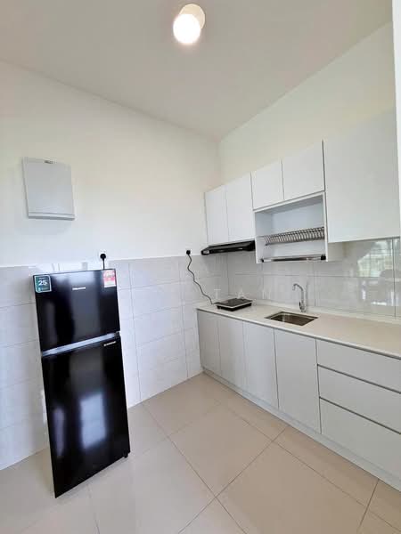 Condominium for Rent at d'Brightton - Joe Tan - Kitchen - PropertyGuru.com.my