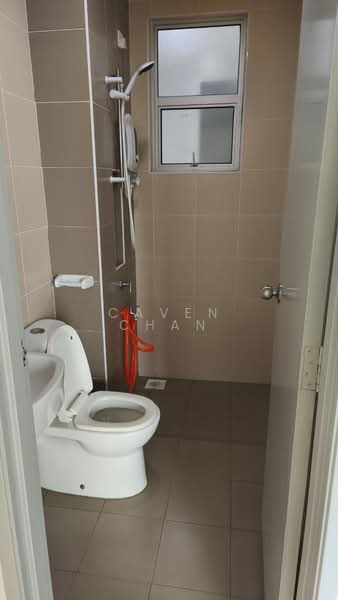 Pangsapuri untuk Disewa di Aliff Avenue (Dwi Alif) - Caven Chan - Bathroom - PropertyGuru.com.my