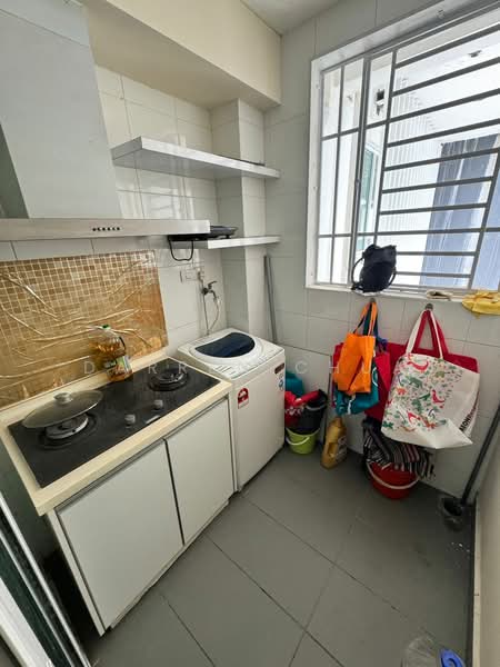 Condominium for Rent at Medini Signature - Darren Chua - Kitchen - PropertyGuru.com.my