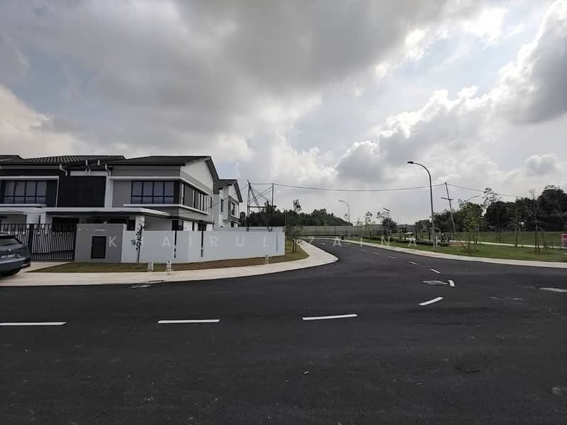Cluster House for Sale in Shah Alam (Selangor) - Khairul Zainal - Exterior - PropertyGuru.com.my