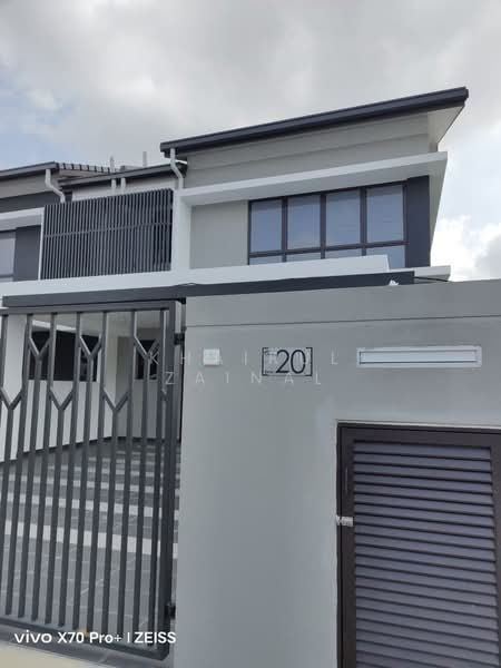 Cluster House for Sale in Shah Alam (Selangor) - Khairul Zainal - Exterior - PropertyGuru.com.my