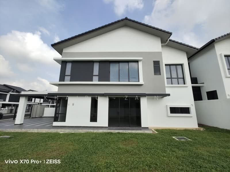 Cluster House for Sale in Shah Alam (Selangor) - Khairul Zainal - Exterior - PropertyGuru.com.my
