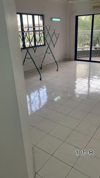 Condominium for Sale at D'Haven Condominium - Ivy Por - Balcony - PropertyGuru.com.my