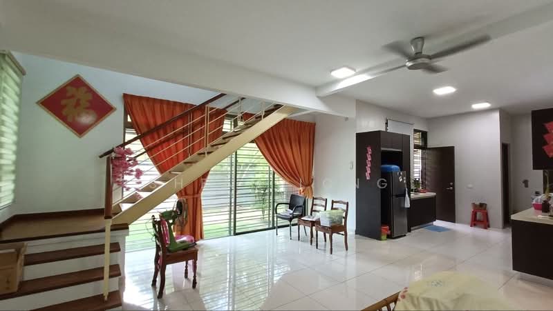 Cluster House for Sale in Taman Sutera Utama (Skudai) - Sheng Long - Living Room - PropertyGuru.com.my