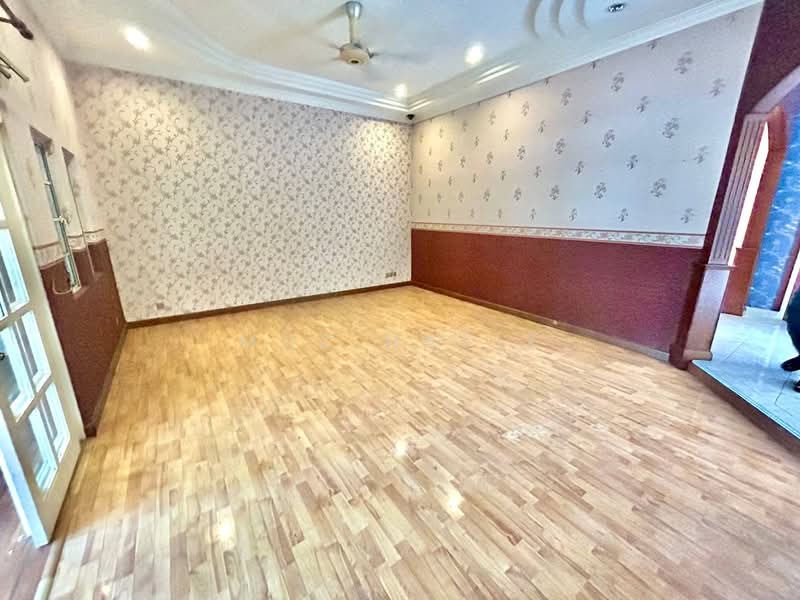 Semi-Detached House for Sale in Seksyen 7 (Shah Alam) - Muz Hafiz - PropertyGuru.com.my