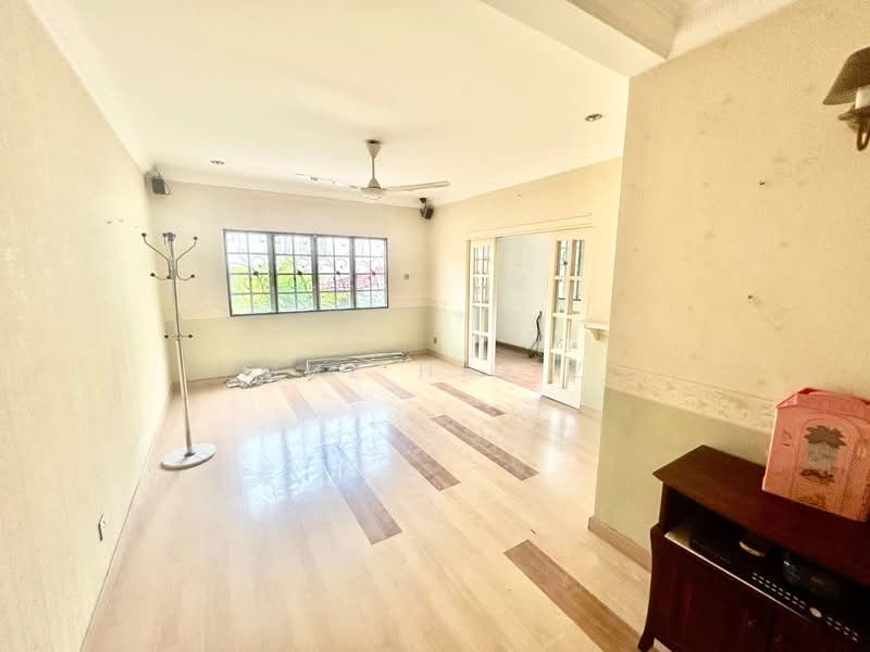Semi-Detached House for Sale in Seksyen 7 (Shah Alam) - Muz Hafiz - PropertyGuru.com.my
