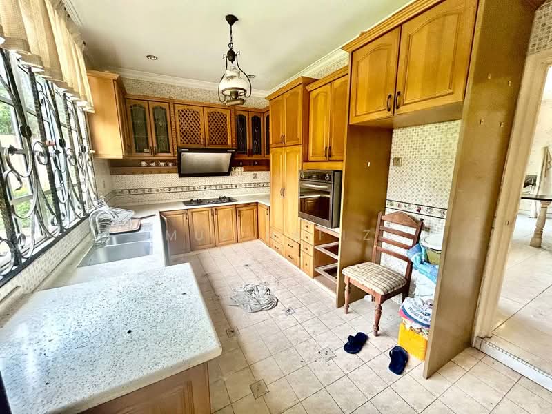 Semi-Detached House for Sale in Seksyen 7 (Shah Alam) - Muz Hafiz - PropertyGuru.com.my