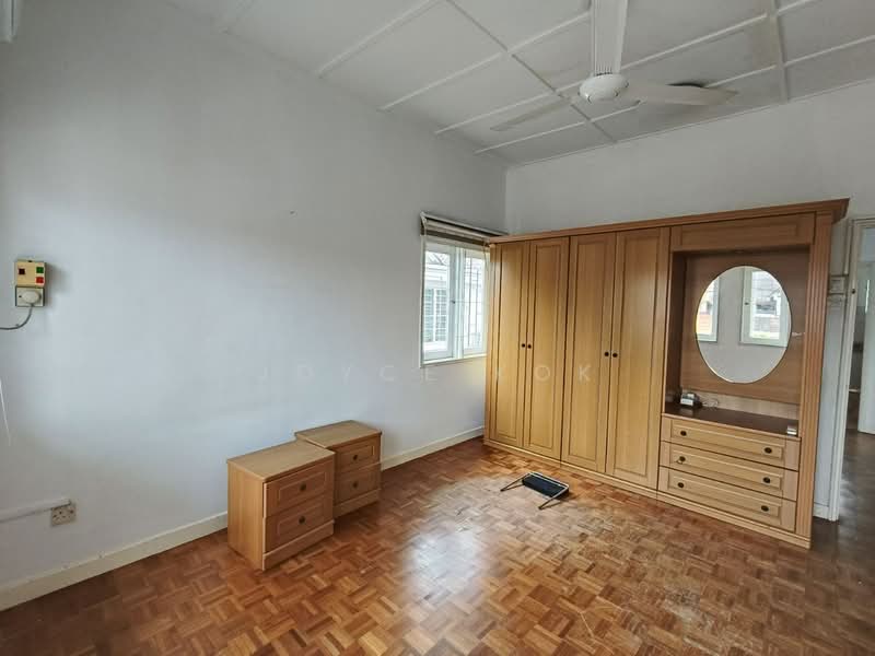2-storey Terraced House for Sale in Usj 2 (Subang Jaya) - Joyce Kok - Bedroom - PropertyGuru.com.my