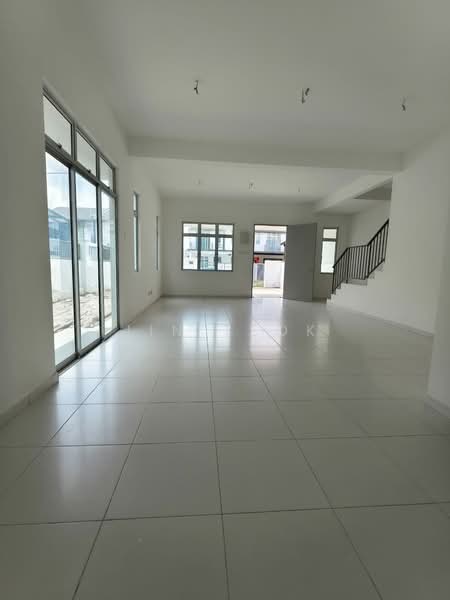 Cluster House for Sale in Taman Pulai Mutiara (Iskandar Puteri (Nusajaya)) - Jin Teok - Living Room - PropertyGuru.com.my