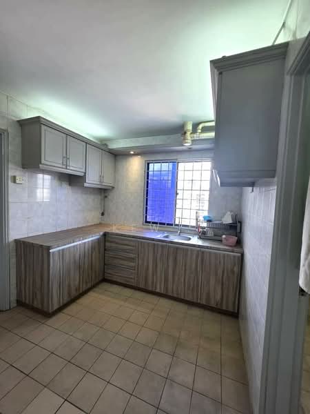 Condominium for Rent at Kenanga Point - Kew . - Kitchen - PropertyGuru.com.my