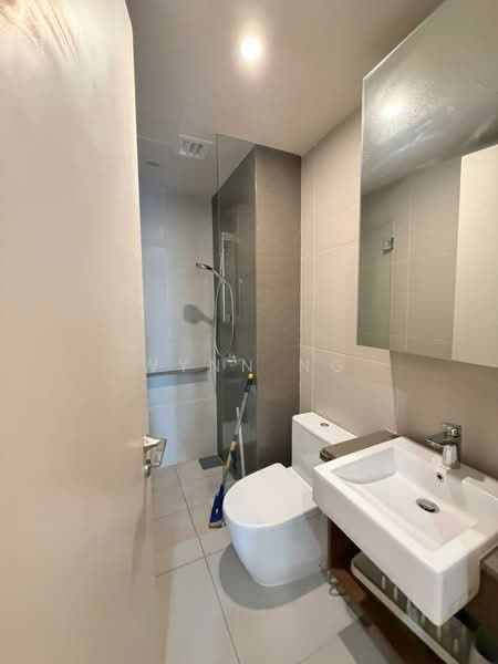 Service Residence for Rent at Stonor 3 - Wynn Ng - Bathroom - PropertyGuru.com.my